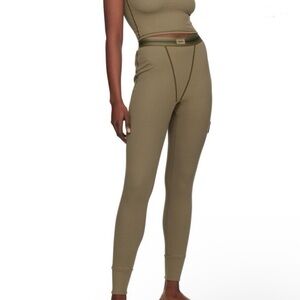 *NWT* Cotton Rib Leggings